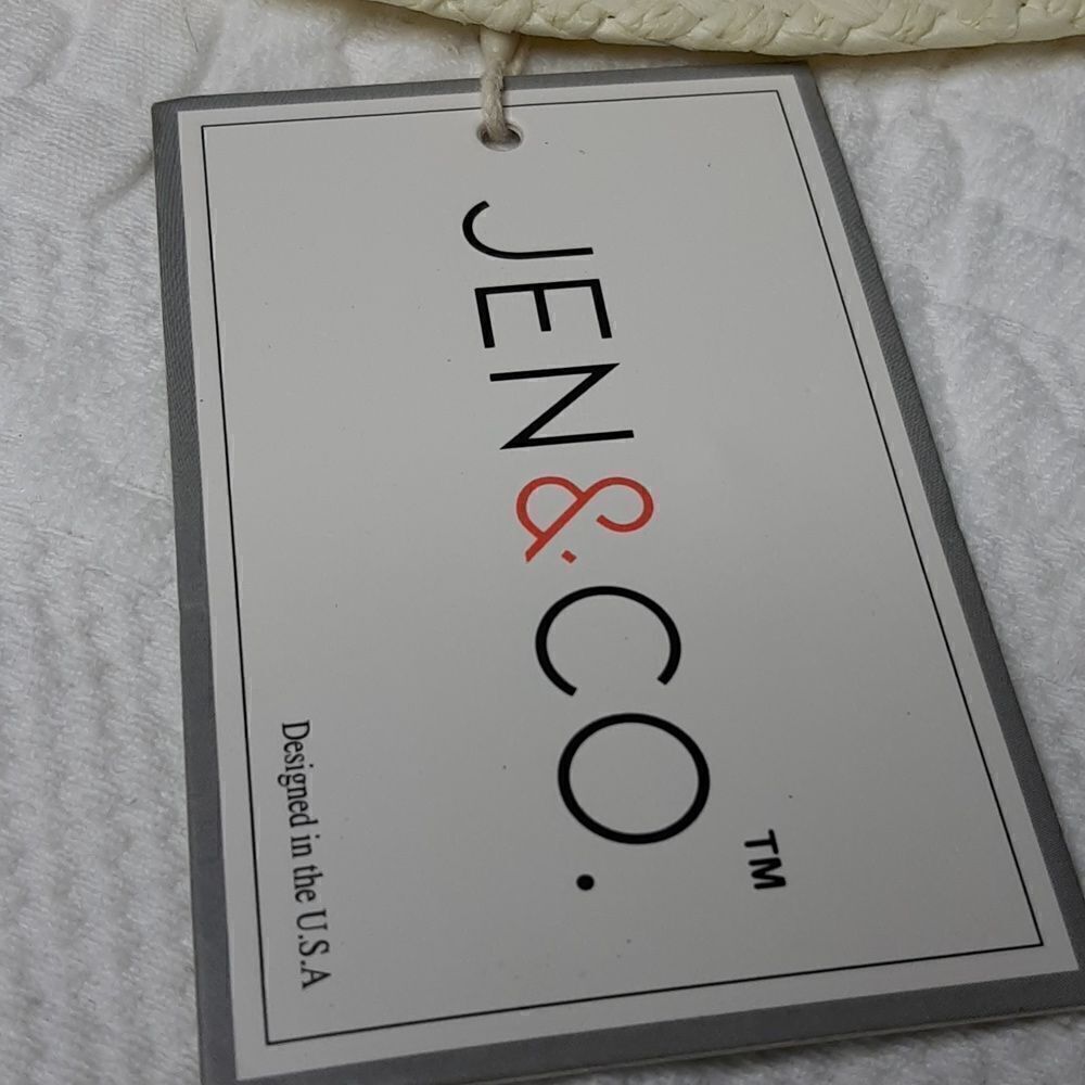 Jen&Co Cream Paper Hat NWT - Picture 6 of 9